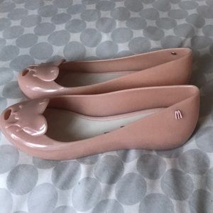 Pale pink 🌸 Melissa flats!